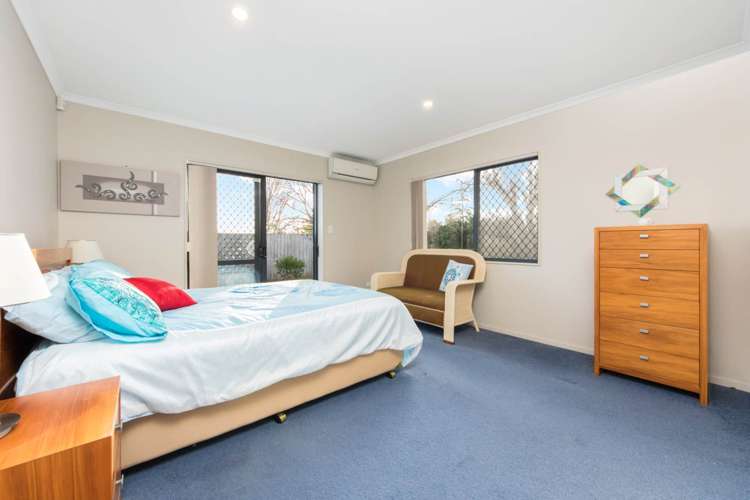 21 Raabia Close Parakai_10