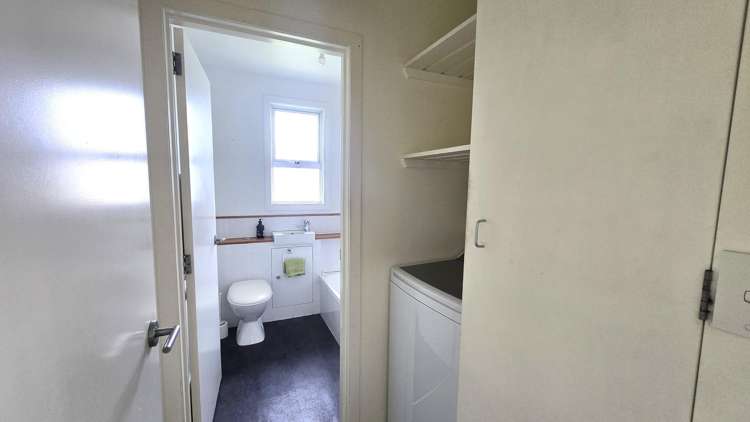 66 Ihaia Road Opunake_15