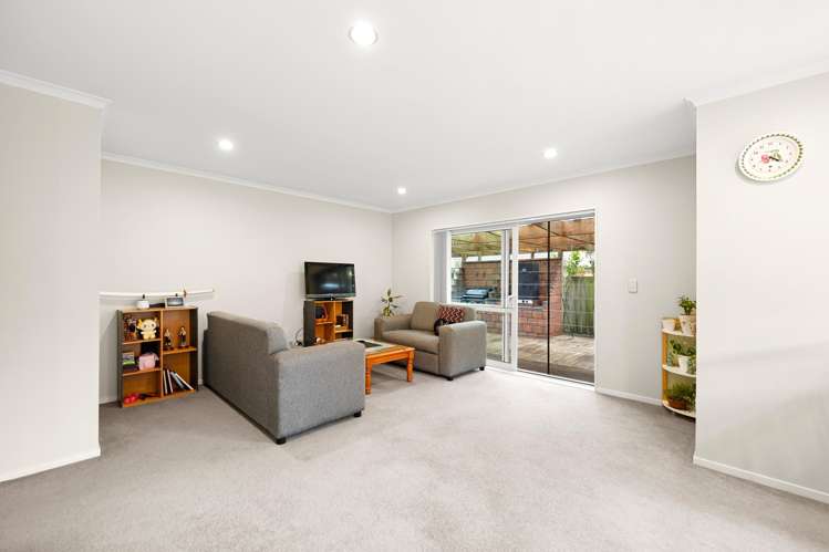 115 Barrington Drive Huntington_11