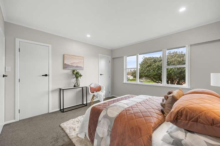 11/17 Kings Road Panmure_9