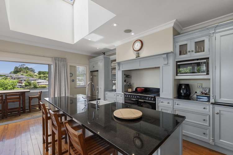 59 Contour Avenue Pyes Pa_14