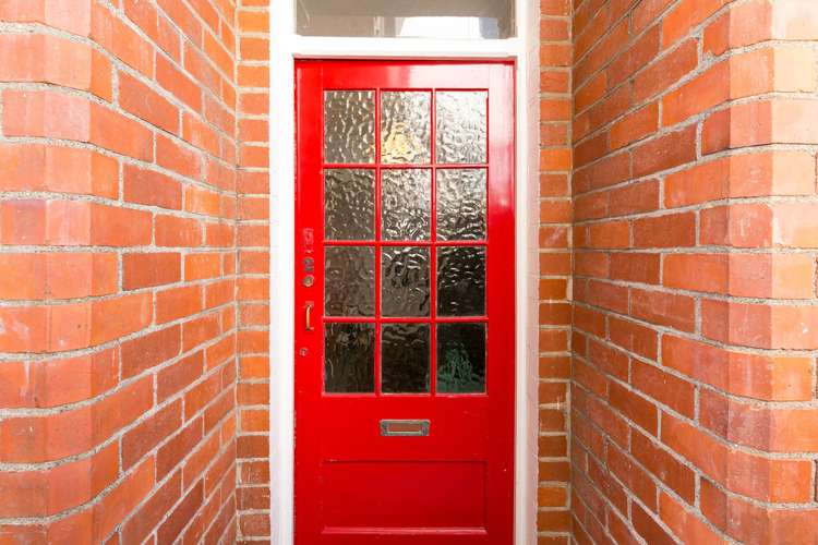 2/1 Moncrieff Street Mount Victoria_8