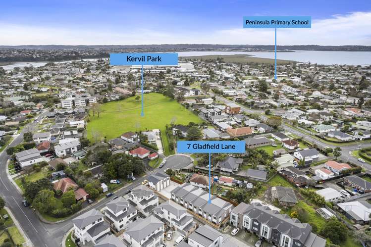 7 Gladfield Lane Te Atatu Peninsula_33