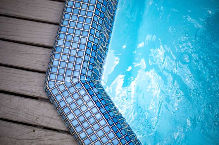 6 Emma Place Pukete_14