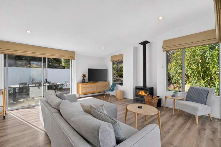 4 Cederman Drive_4