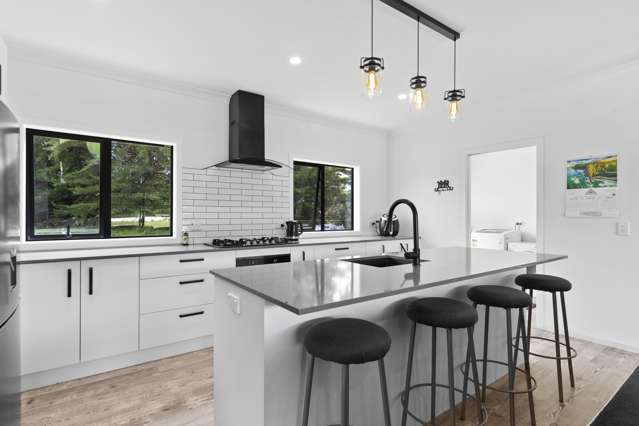 9 Murphys Line Featherston_4