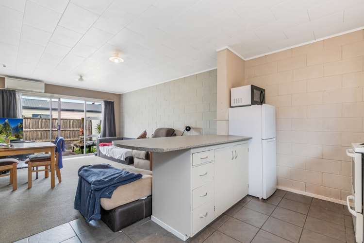 2/12 Taka Street Takanini_2