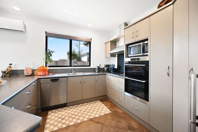 3 Sarah Court Rototuna North_2