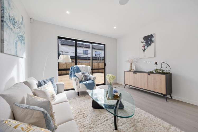7 Obelus Road Flat Bush_12