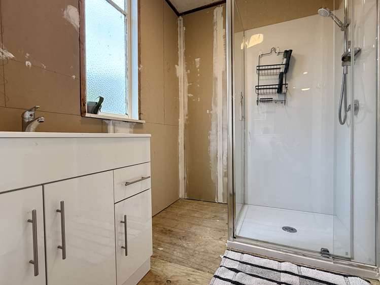 63 Elles Road Otautau_20