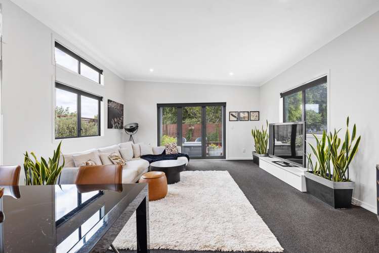 44 Long Melford Road Awapuni_6