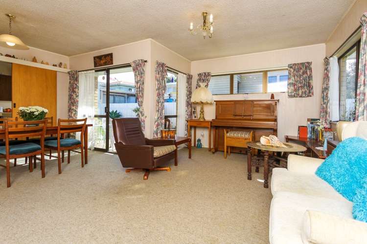 1 Aotea Road Glen Eden_12