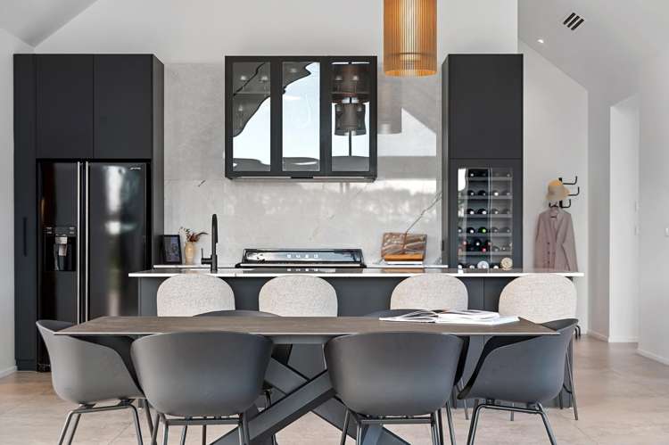 130 Verdeco Boulevard Lincoln_9