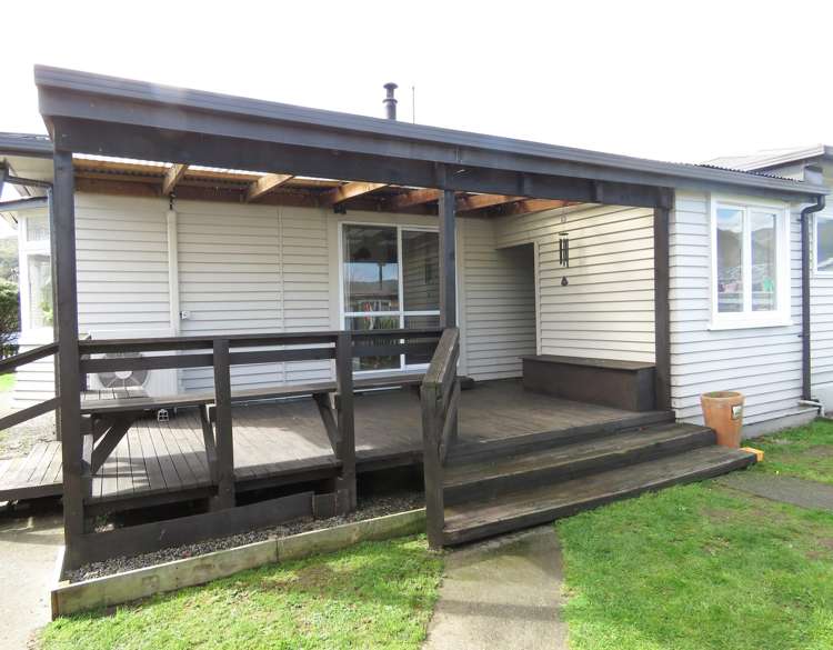 26 Main Street Reefton_14