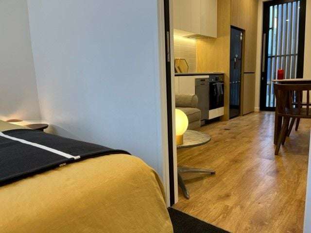 Near New 1 Bedroom Fully Furnished Wellington CBD