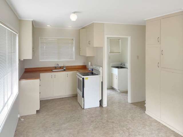 1/6 Papatahi Place Henderson_1