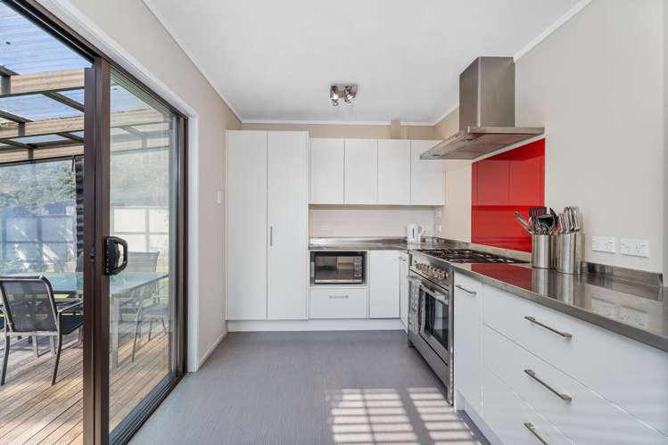 17 Crown Reef Pauanui_4