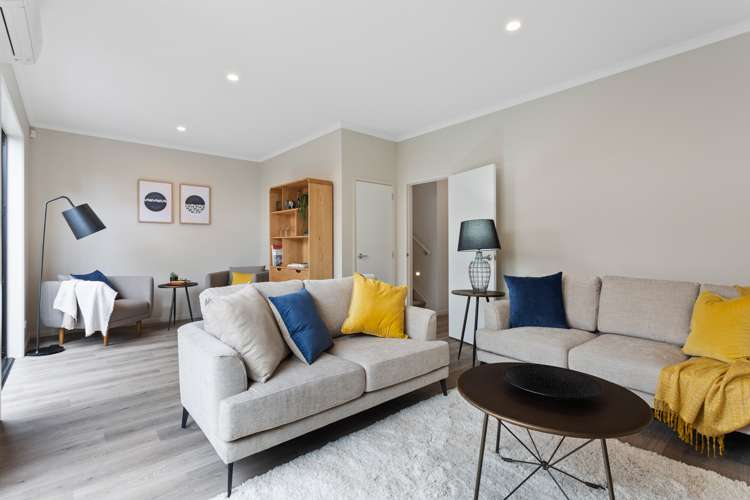 6 Kerewhenua Crescent Hobsonville_13