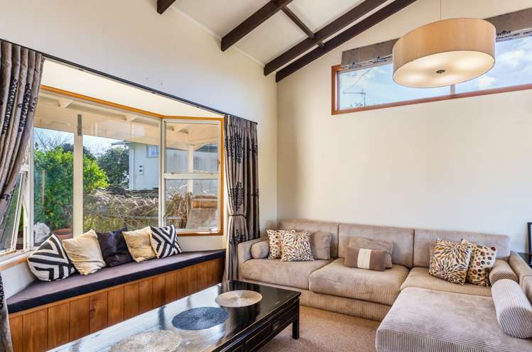 9 Armstrong Grove Hilltop_9