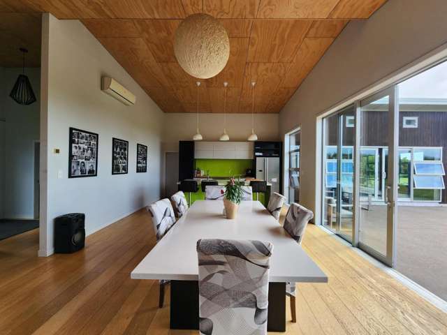 4 Ekuarangi Place Oakura_1