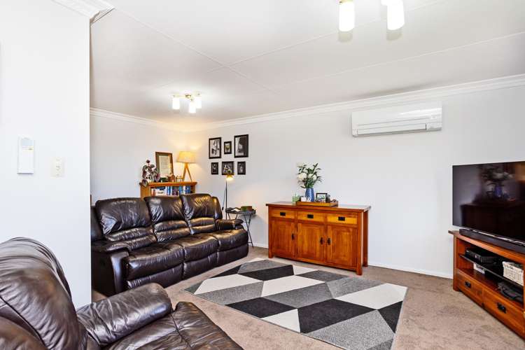 69 Racecourse Road Glengarry_7