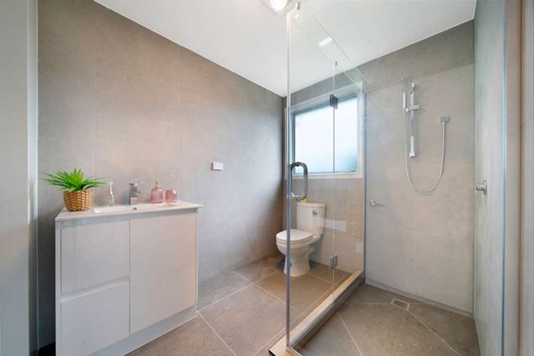67 Waipani Road Te Atatu Peninsula_16
