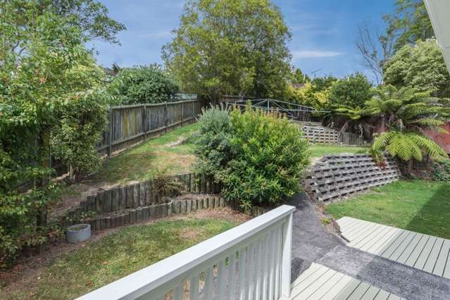 62 Ayton Drive Totara Vale_1