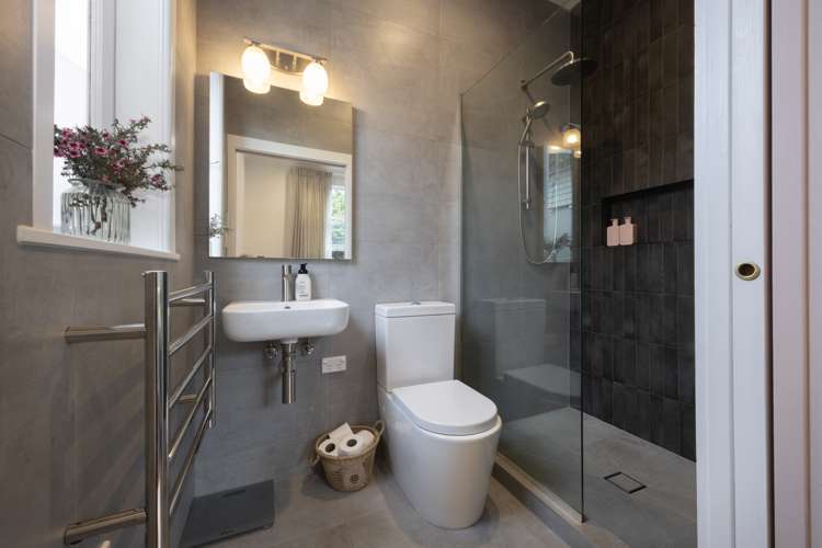 40 Beckenham Avenue Royal Oak_13