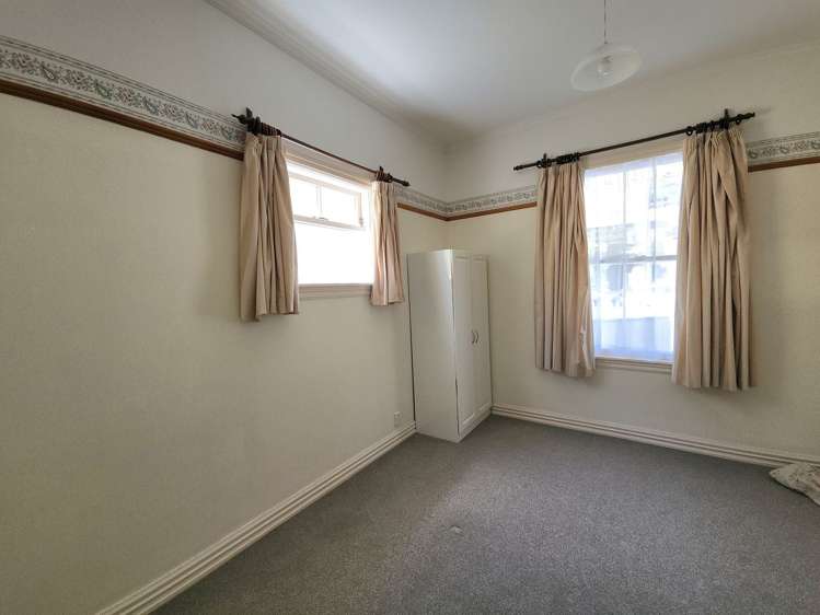 10 Daniell Street Newtown_11