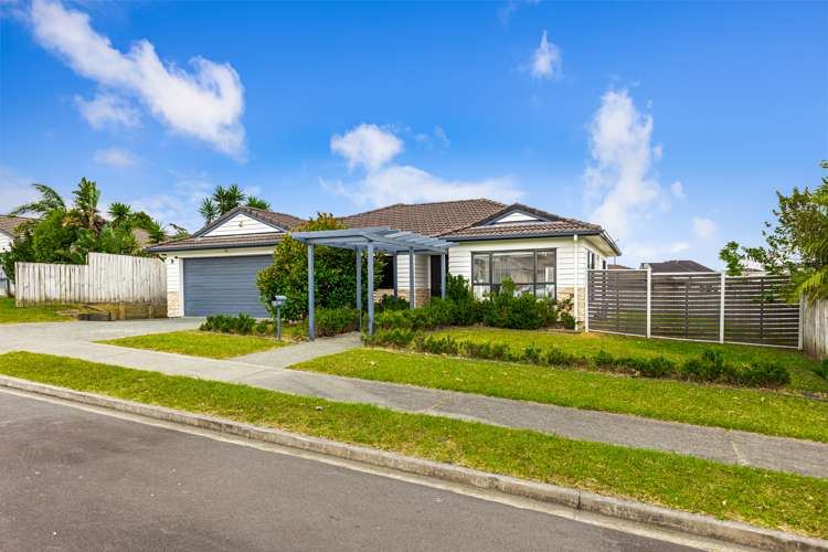 8 Bonny Crescent Massey_15