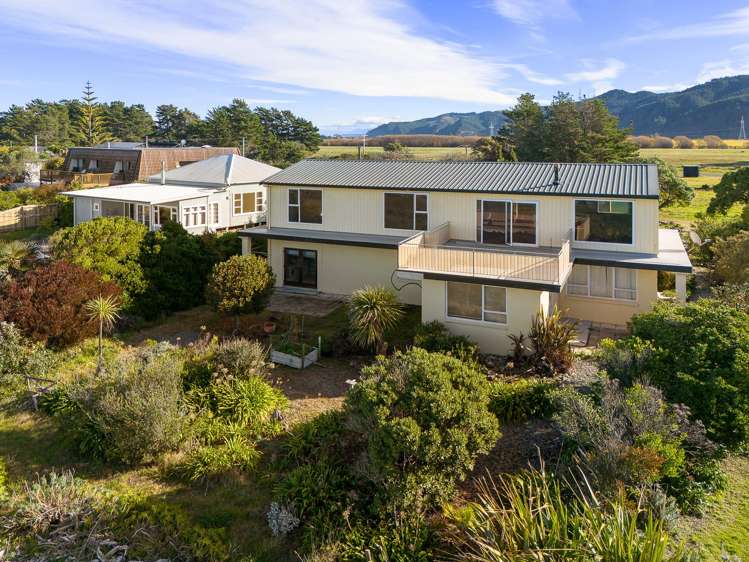 136 Rarangi Beach Road Rarangi_19