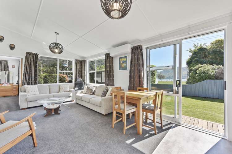 20 Renata Road Okiwi Bay_4