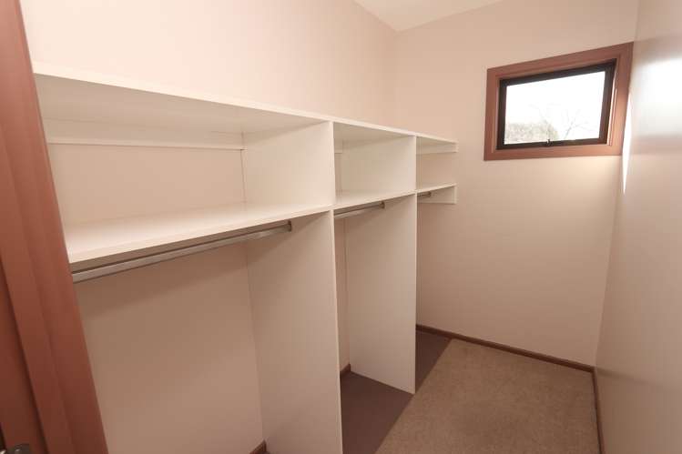 122 Alford Forest Road Allenton_16