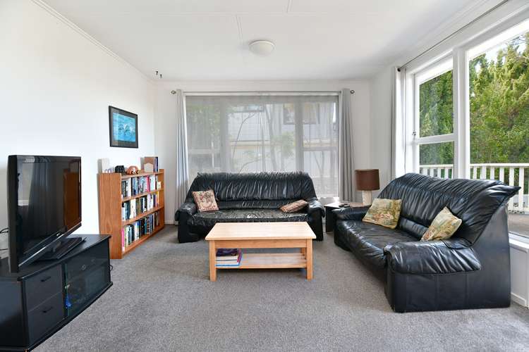 19 Fairway Avenue Red Beach_13