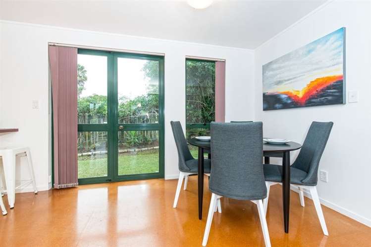 1/24 Halyard Place Te Atatu Peninsula_20