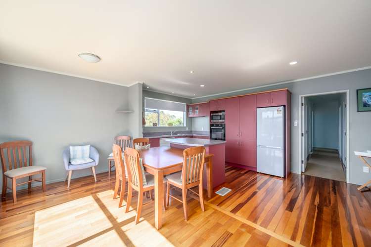 2 Windermeer Grove Churton Park_6