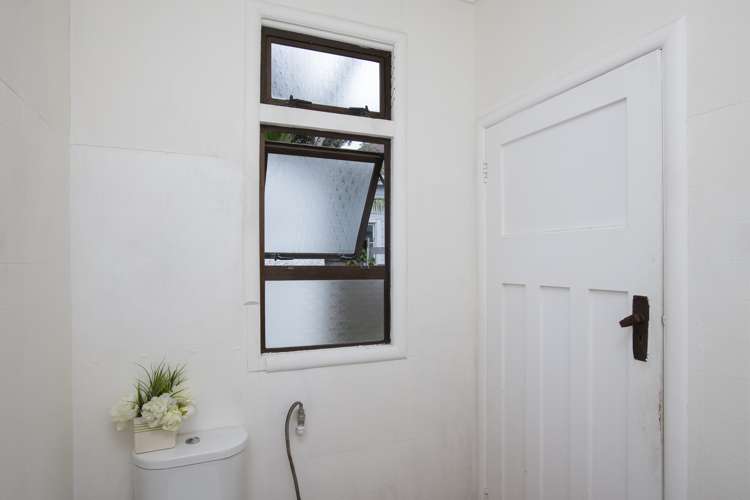 1 Parau Street Kaiti_17