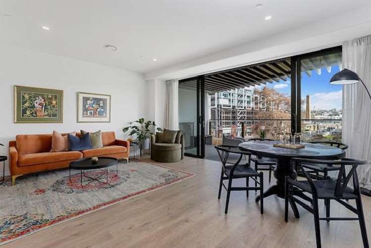 402/6 Dock Street_0