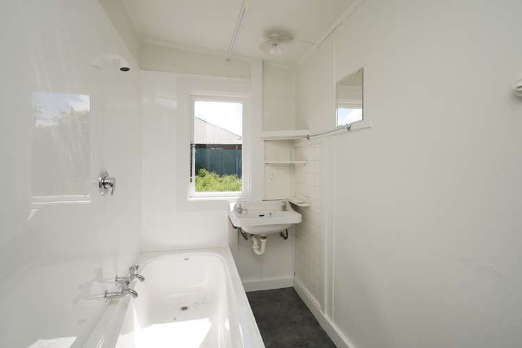 28 Ferry Road Woodend_10