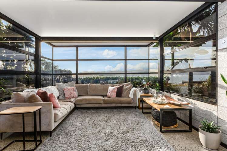 377A Karaka Bay Road Karaka Bays_13