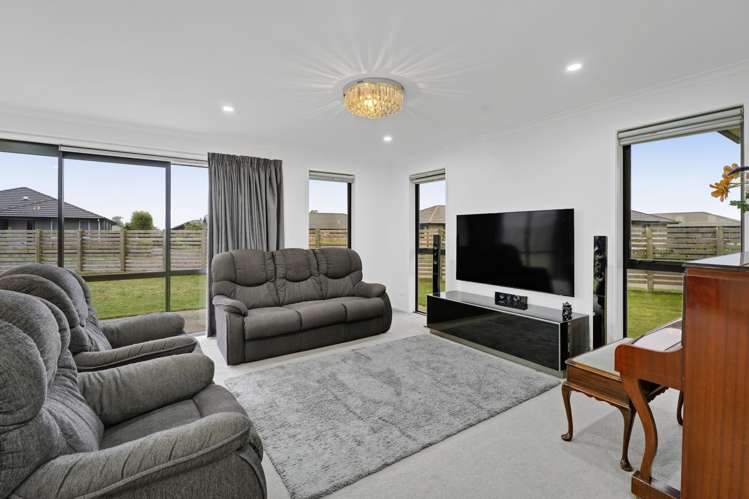 3 Piharau Crescent Hurdon_9