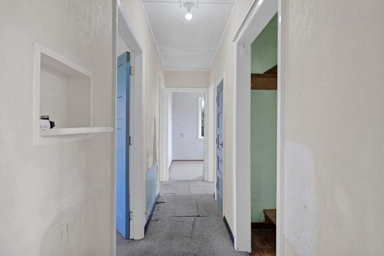 65 Domett Street Opunake_14