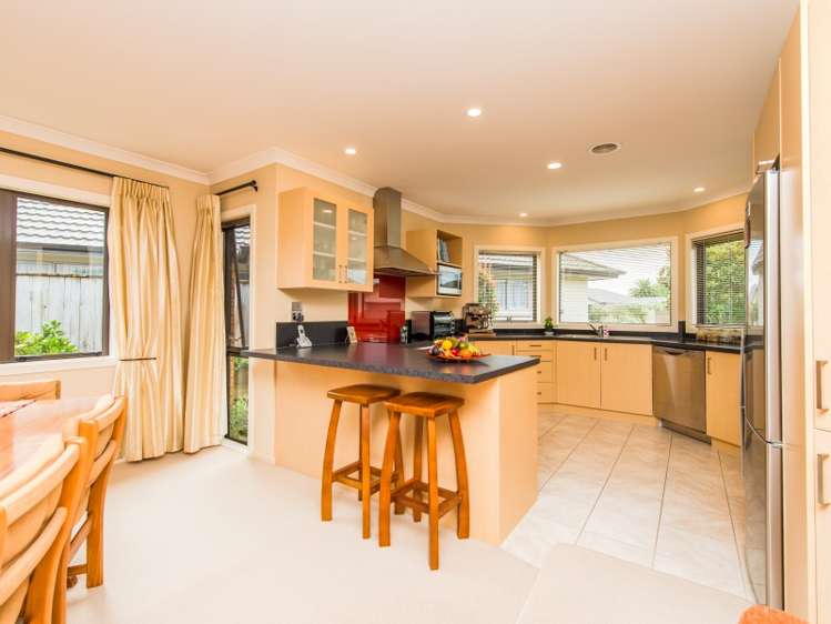 13 Gilligan Close College Estate_9