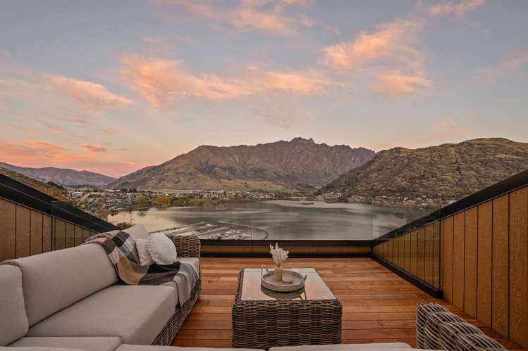 24A Angelo Drive Queenstown_7