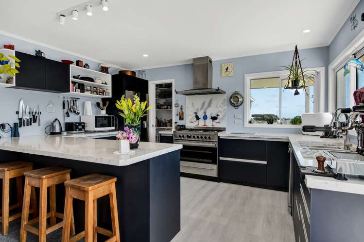 3624 Eltham Road Opunake_13