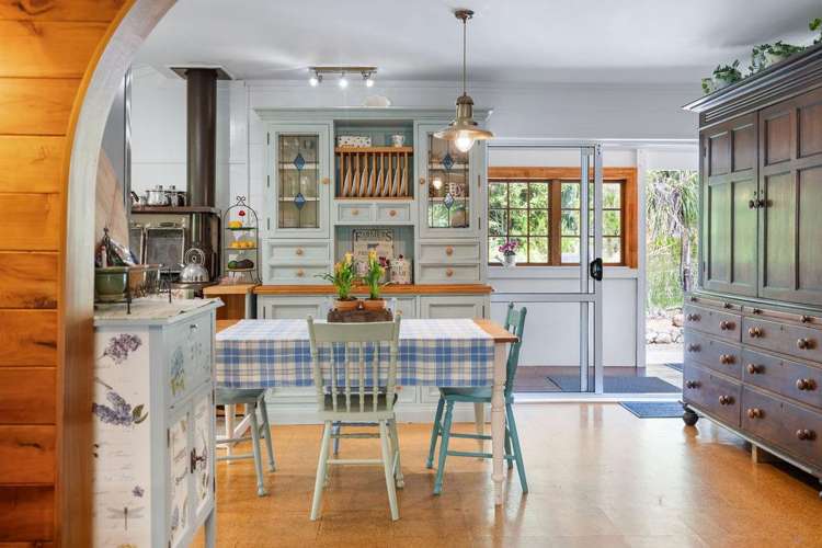 1849 Manawahe Road Manawahe_9