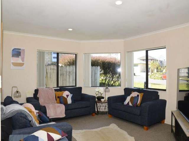 34 Glen Bay Close Pinehill_1