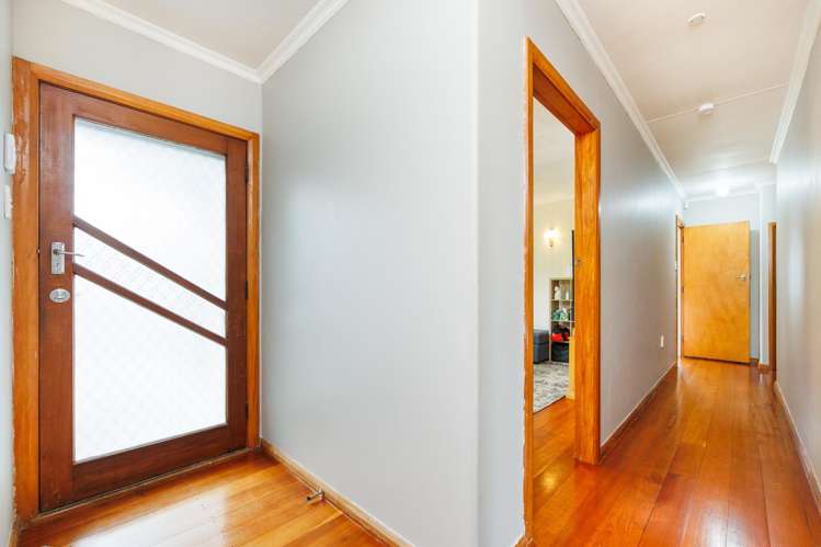 28 Henare Street West End_6