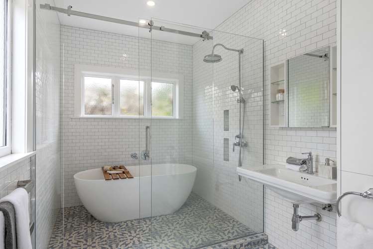 86 Saint Martins Road Saint Martins_13