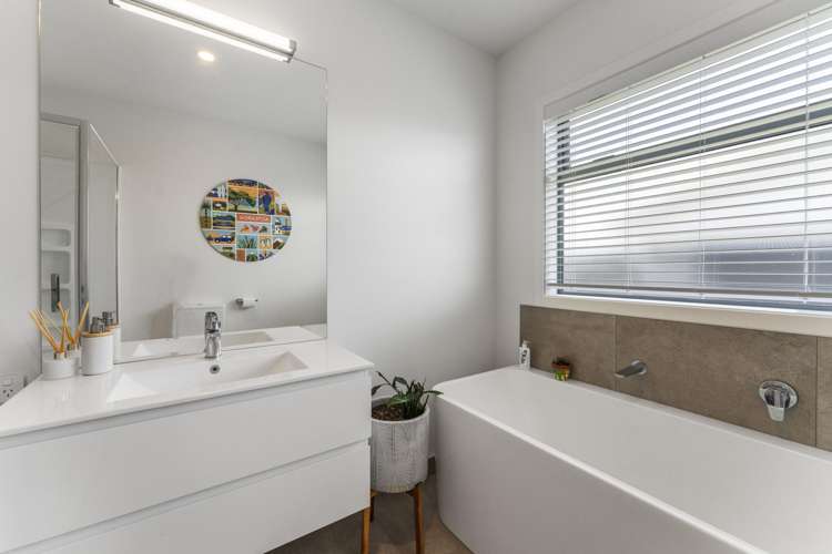 12 Repo Street Wharewaka_14